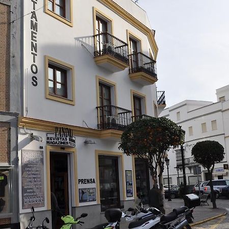Apartamentos Trujillo Тарифа Екстериор снимка
