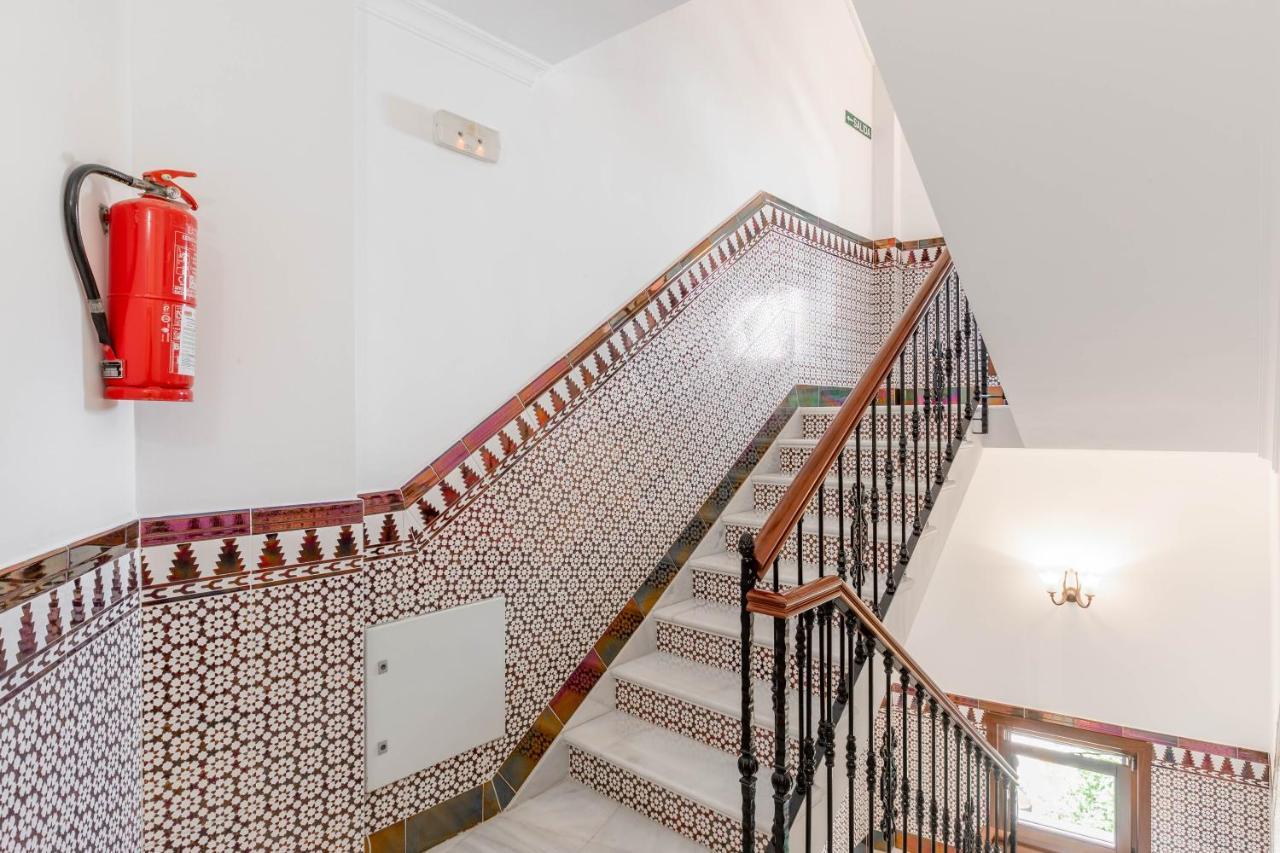 Apartamentos Trujillo Тарифа Екстериор снимка